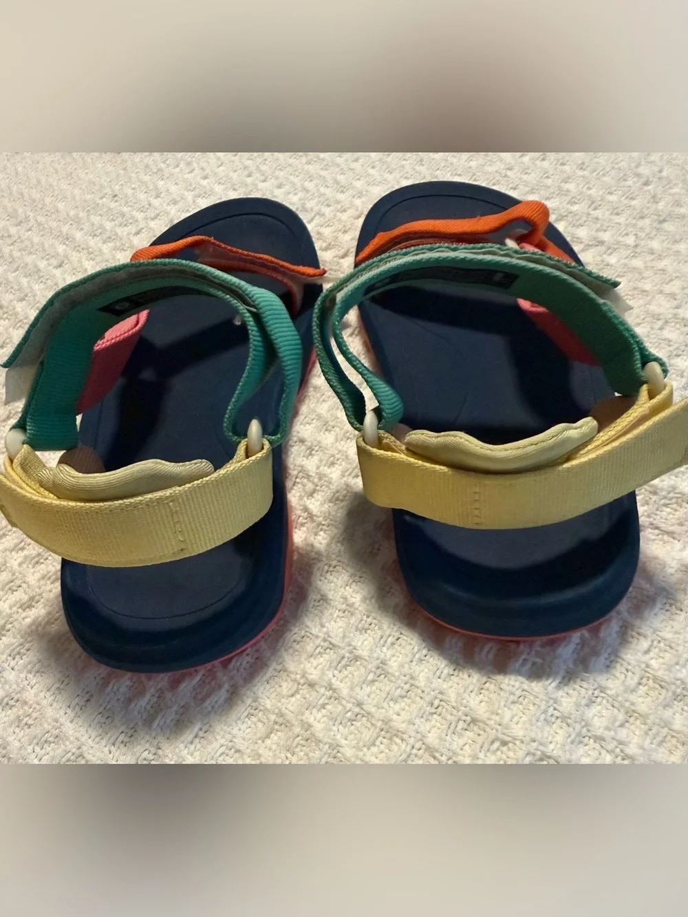 Teva Hurricane XLT2 Kids Youth 5 Popcorn Multi Sport Sandals EU 37 REPREVE